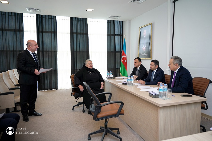 Zaur Əliyev Qubada vətəndaşları qəbul edib